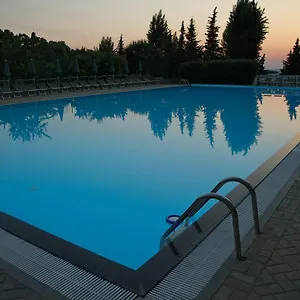 Villaggio Turistico Il Fontino Village de vacances